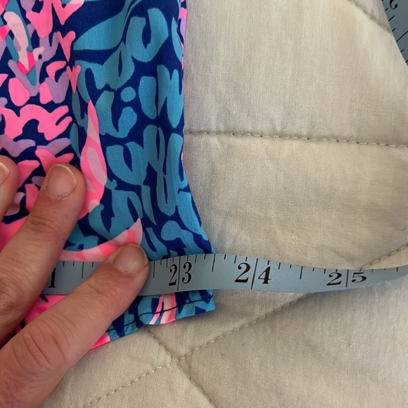 Lilly Pulitzer Sherida Top Borealis Blue Tropic Down Low medium NWT - Picture 12 of 15